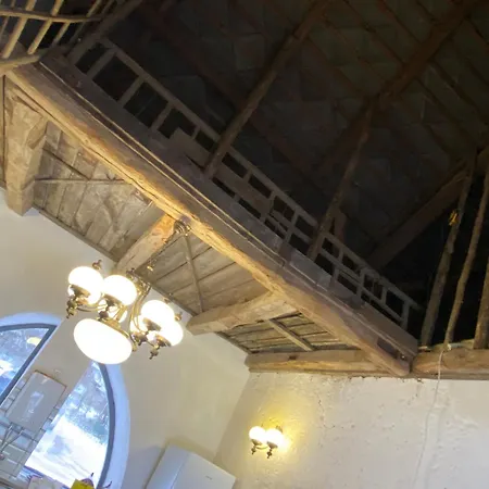 Janus Country Site Arpad-haz Szakcs