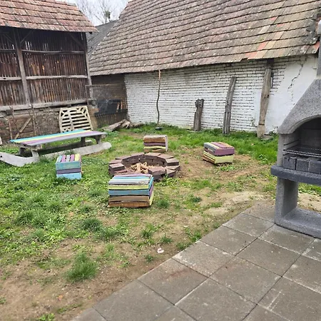 Janus Country Site Arpad-haz Διαμέρισμα Szakcs